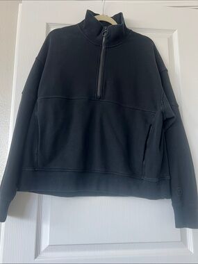 Like New Vuori Sedona Ribbed Black Half-Zip Pullover Top size XL